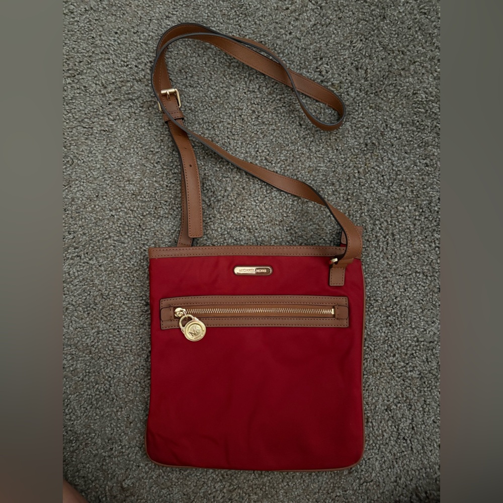 Michael Kors Crossbody Bag